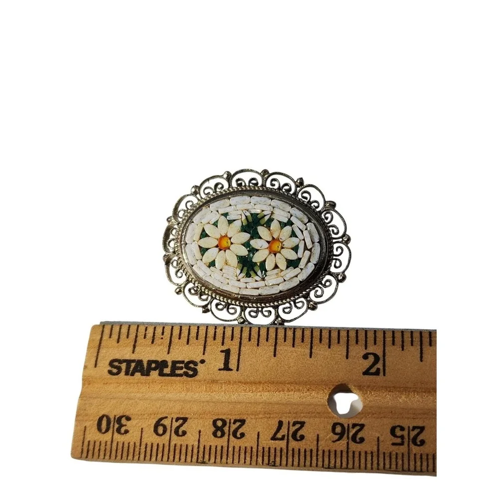 Vintage white oval silver tone filagree daisy flower‎ micro mosaic brooch pin